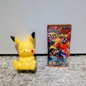 ⭐2/$25⭐New! Sleeping Pikachu Night Light Pokemon Character And Pack of Cards